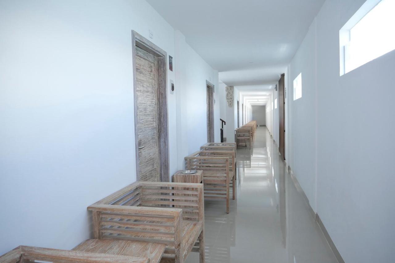 Hotel Tirtha Khayangan Canggu Esterno foto