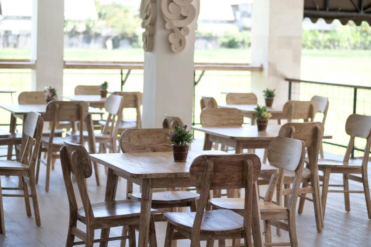 Hotel Tirtha Khayangan Canggu Esterno foto
